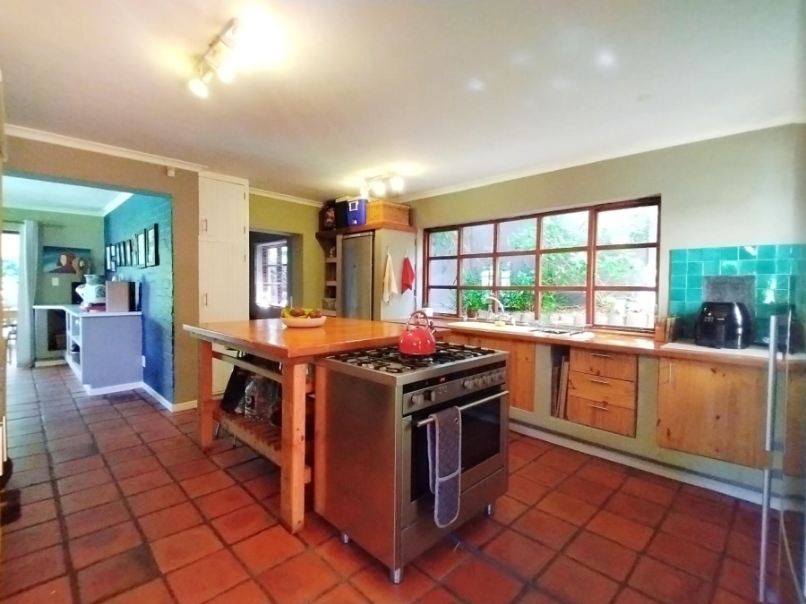 5 Bedroom Property for Sale in Rexford Western Cape